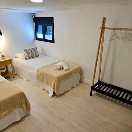 Exclusiva Con Piscina, Jardin Y Barbacoa بيت للعطل بيليكْروس